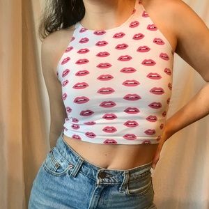 AA Lips Tank